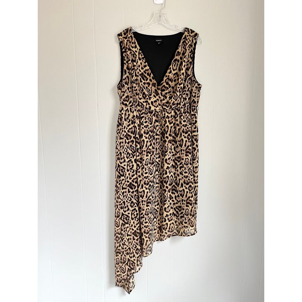 Torrid Leopard Print Asymmetrical Hem Midi Dress … - image 1